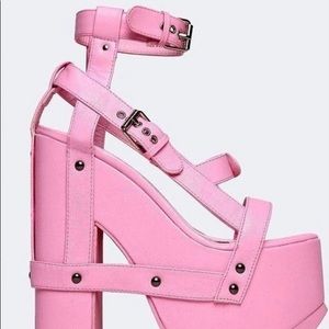 YRU pink nightcall platforms sz 8-9 new